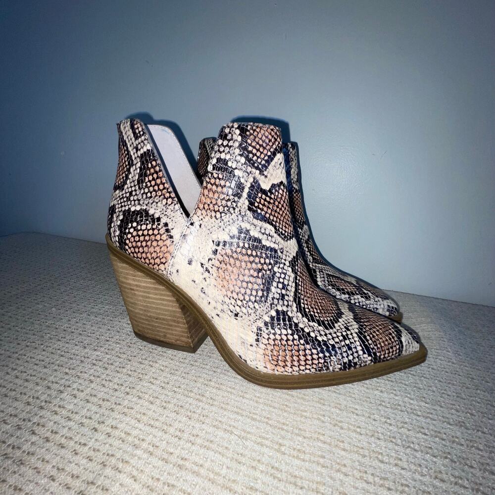 Vince Camuto Gigietta Bootie Snake Print Block Heel